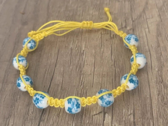 Bracelet Shambala ajustable jaune et turquoise en perles de porcelaine