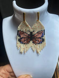 Boucle d'oreille pendante perle crème papillon symétrique saumon cuivré noir aile Miyuki artisanal
