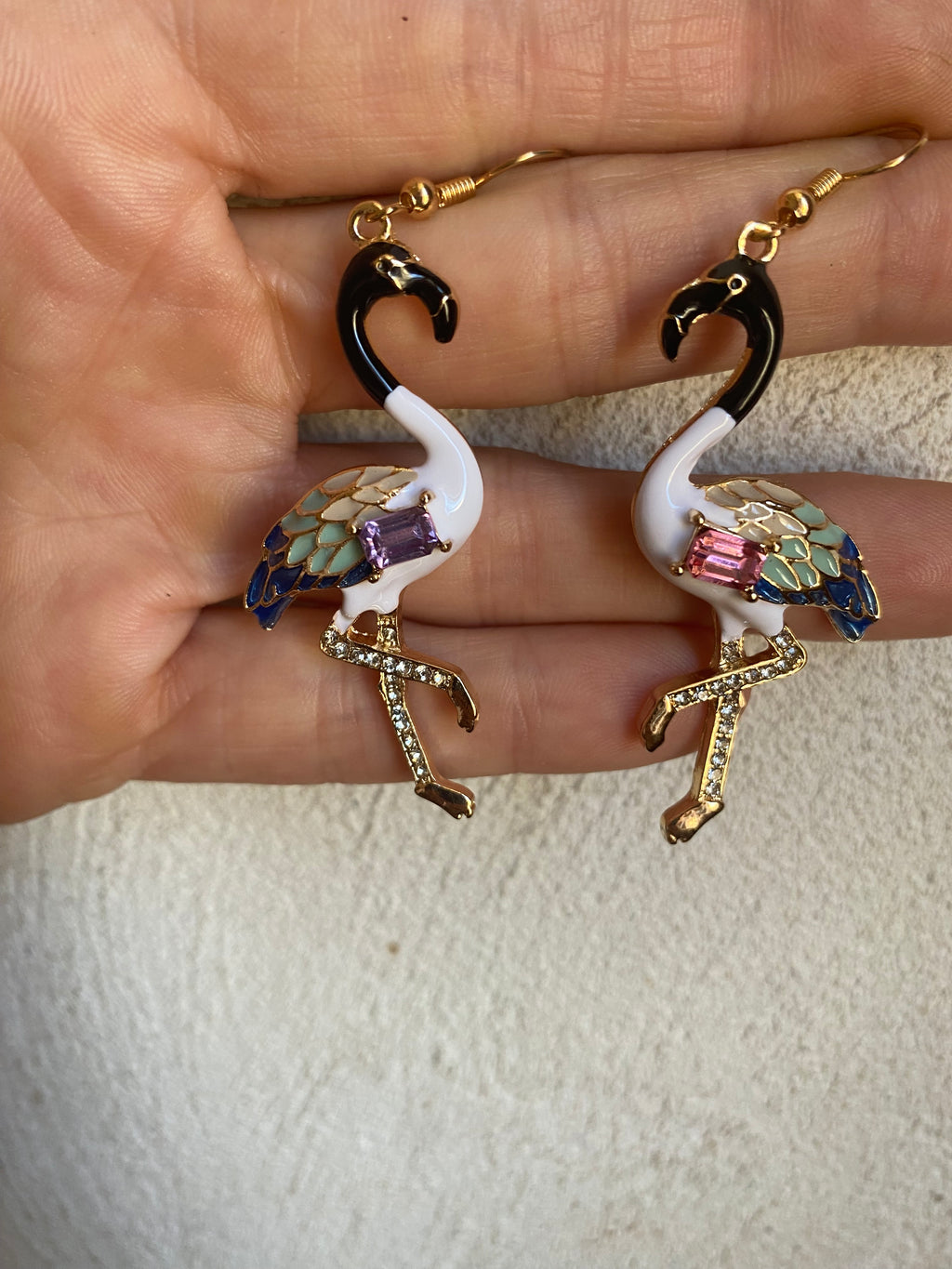 boucle d’oreille pendante fantaisie flamant rose strass chic
