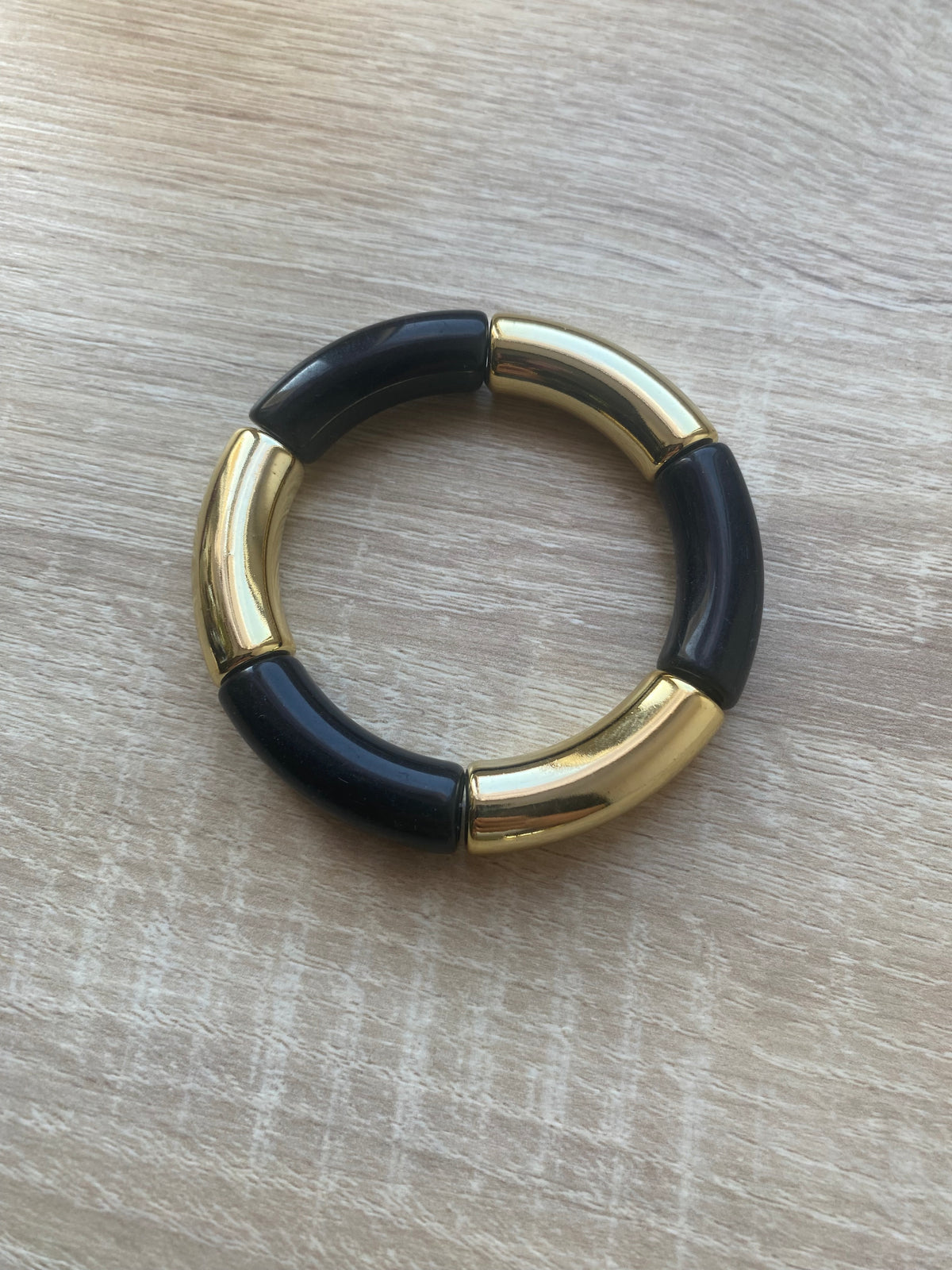 Bracelet élastique à grosse perle fait main