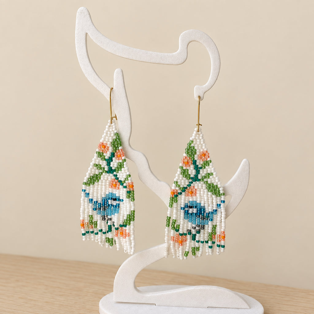 Boucles d’oreilles à longues franges fleuries blanches, vertes et bleues