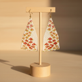 Boucle d'oreille miyuki blanc petite fleur rose abricot rouge floral artisanale
