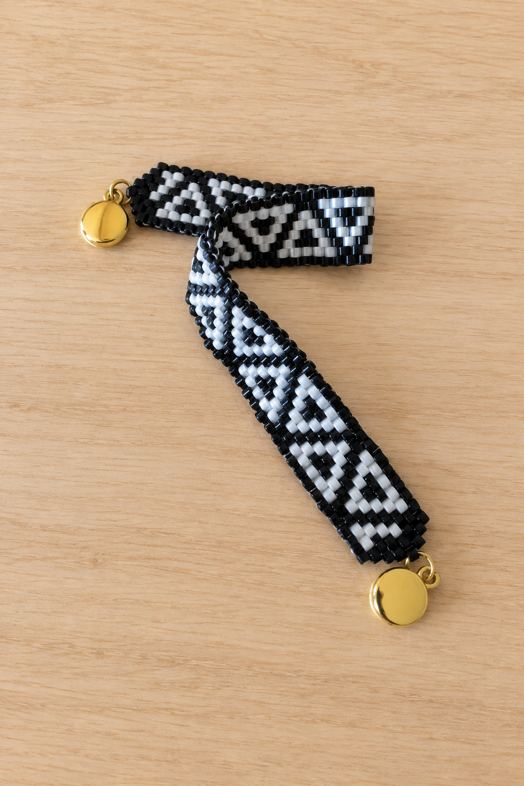 Bracelet Miyuki duo noir et blanc à triangles